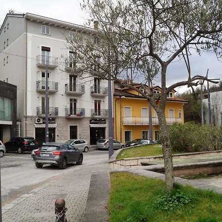 Bed and Breakfast Bonjour Bonheur Αβελλίνο
