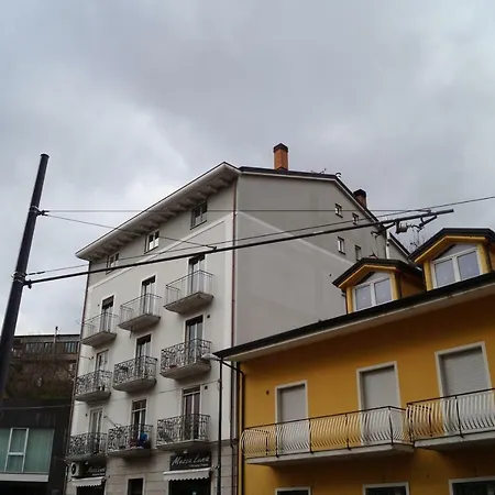 Bonjour Bonheur * Avellino